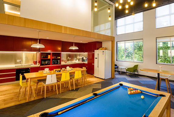 91视频黄色版公司